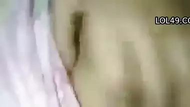 Cute Kolkata girl fingering wet pussy viral video MMS