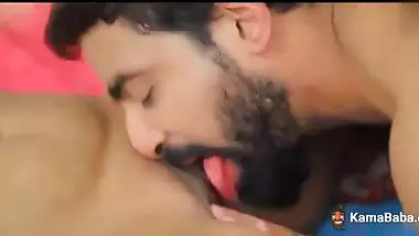 Lady gives a desi blowjob to her lover and drinks cum