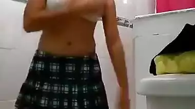 Hot tamil school girl