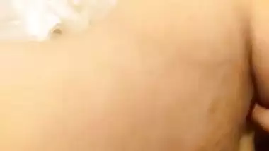 Lady gives an Indian blowjob to her lover in bed