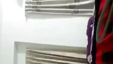 Fiery Bangladeshi girl poses all naked for private Desi XXX video