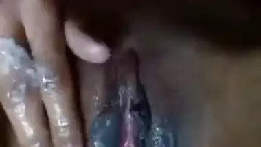 bf ke liye phudi ka pani nikala