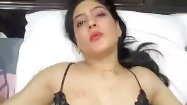 Romantic desi porn of a Delhi girl fucking like a slut