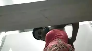 Srilankan trial room clips