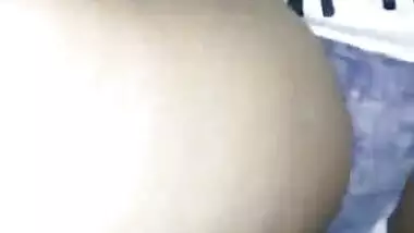 Cute Desi girlfriend kissing & boob pressing hindi audio