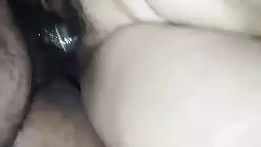 Desi South Indian lady takes an Indian big black dick