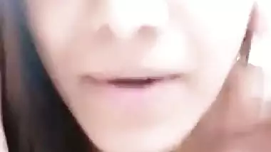 Poonam Pandey webinar on covid – Uncut nipple slip