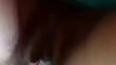 Indian babe displays XXX breasts putting hand down there for sex pleasure