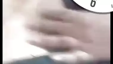 Mast boobs and pussy showing wife on video call