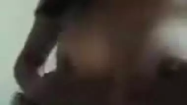 Desi amateur XXX model invites fans to see her small sex twins