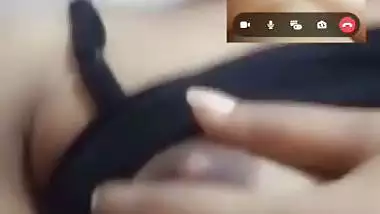 Round face chubby girl nude on video call to boyfriend