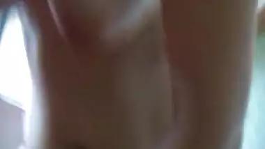 Girlfriend wakes up my cock and shouts at me