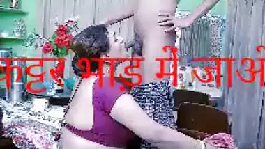 Hindi hawt film of a Telugu pair enjoying a romantic home sex session