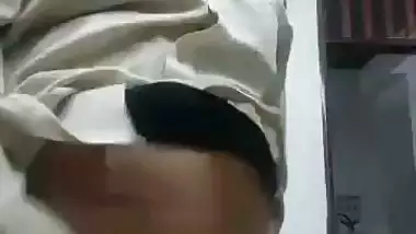 Corona prevention squad lady fingering pussy