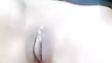 Hijab girl shows pussy and ass on viral live video call