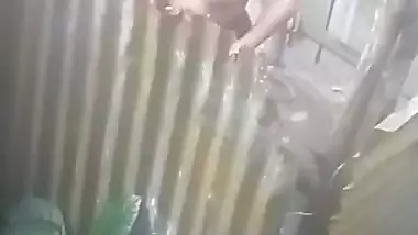 Neighbour village bhabhi bathing caught on camera
