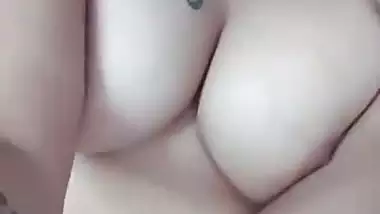 Anam Khan latest nude TikTok video