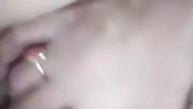 Indian Bhabhi showing her boobs pussy