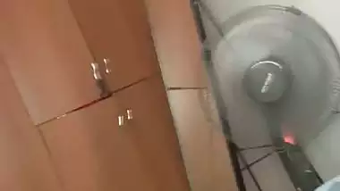 Tamil wife sloppy blowjob and pussy lick viral MMS