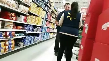 Huge butt Tamil Walmart employee