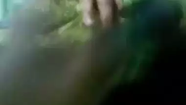 Tamil wife in saree getting her nude pussy exposed