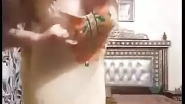 Paki hot girl dance