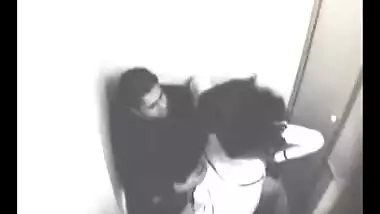 Big ass punjabi bhabhi bending down allow her...