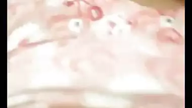 Innocent Bengali girl nude video call to boyfriend