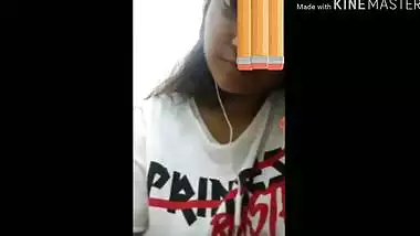 Hot desi GF showing yummy boobs